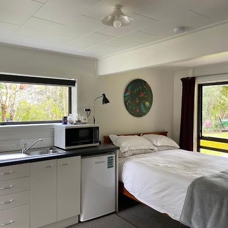 Hill'S Hideaway Dargaville Exterior photo